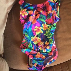 Foxy Leo size 6